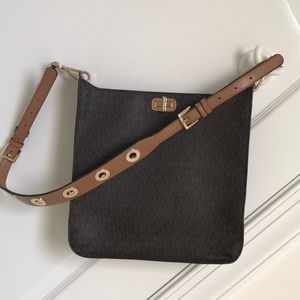 KOR Michael KORS Crossbody